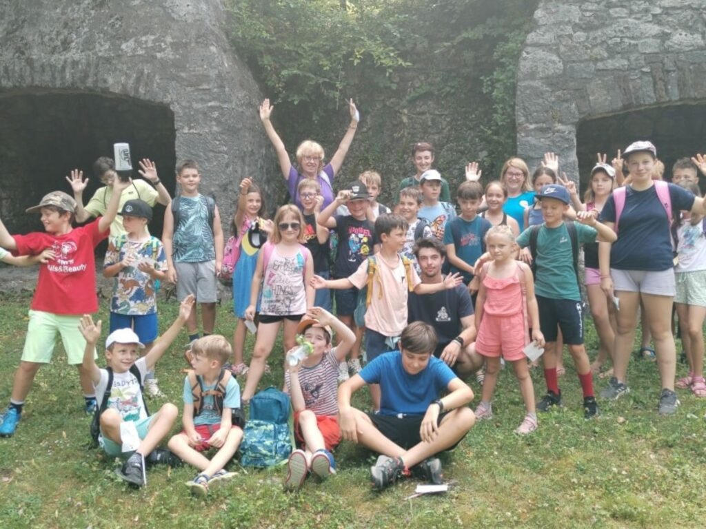 Počitniško varstvo v Garaži