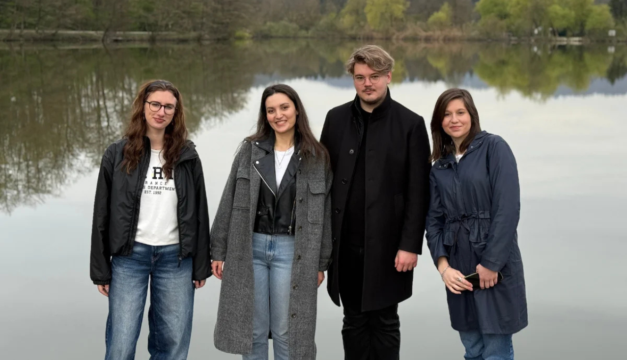 mladi prostovoljci