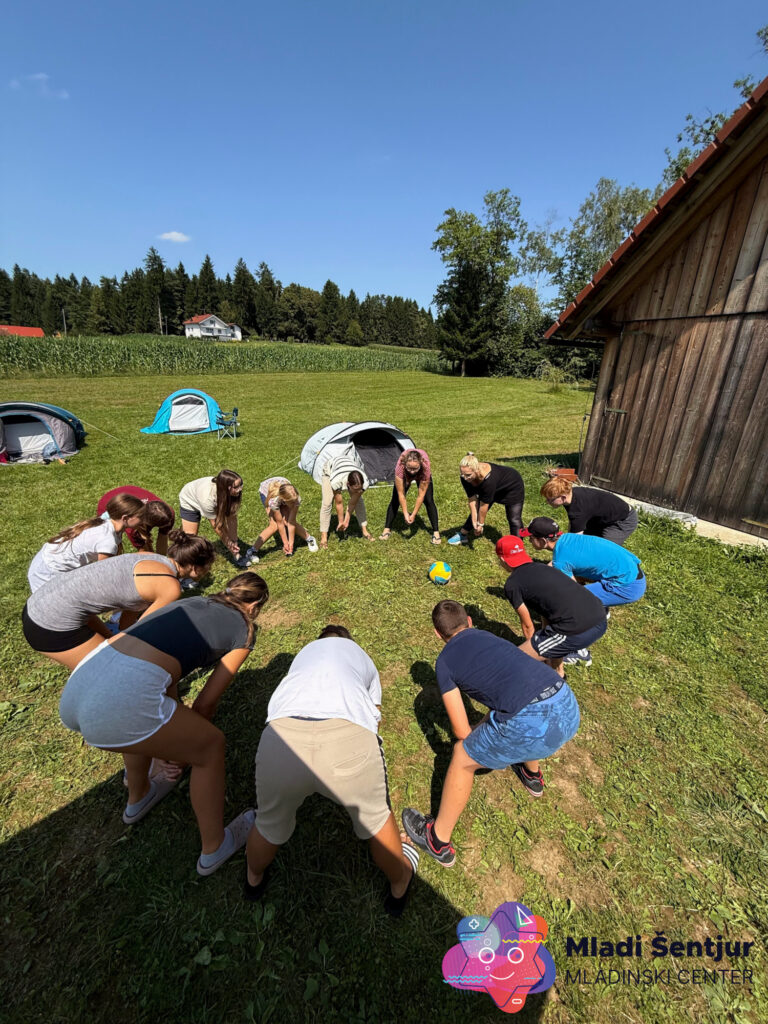 Mladi Šentjur - igranje skupinskih iger