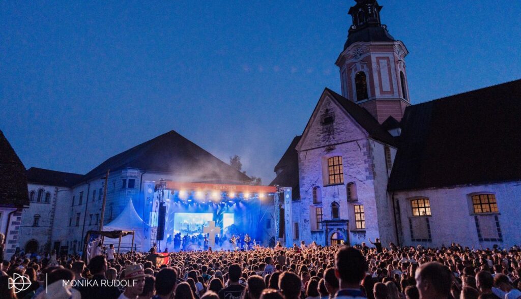 večerni koncert