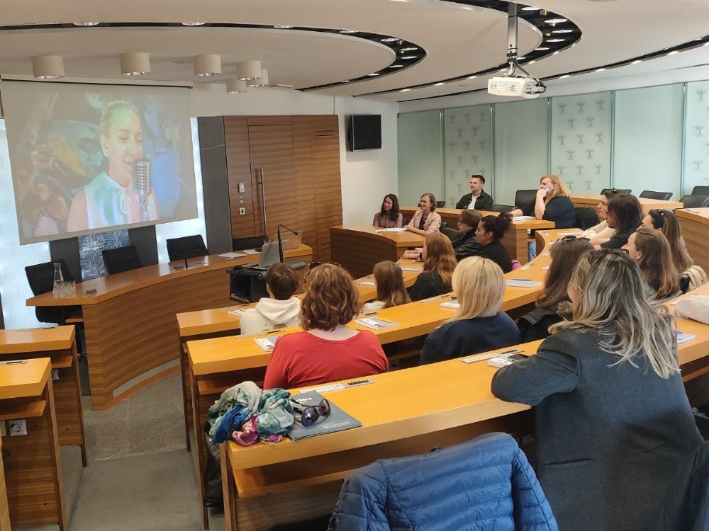 V dvorani občine Domžale