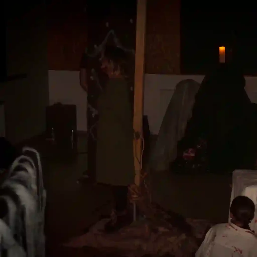 Hiša urokov in senc