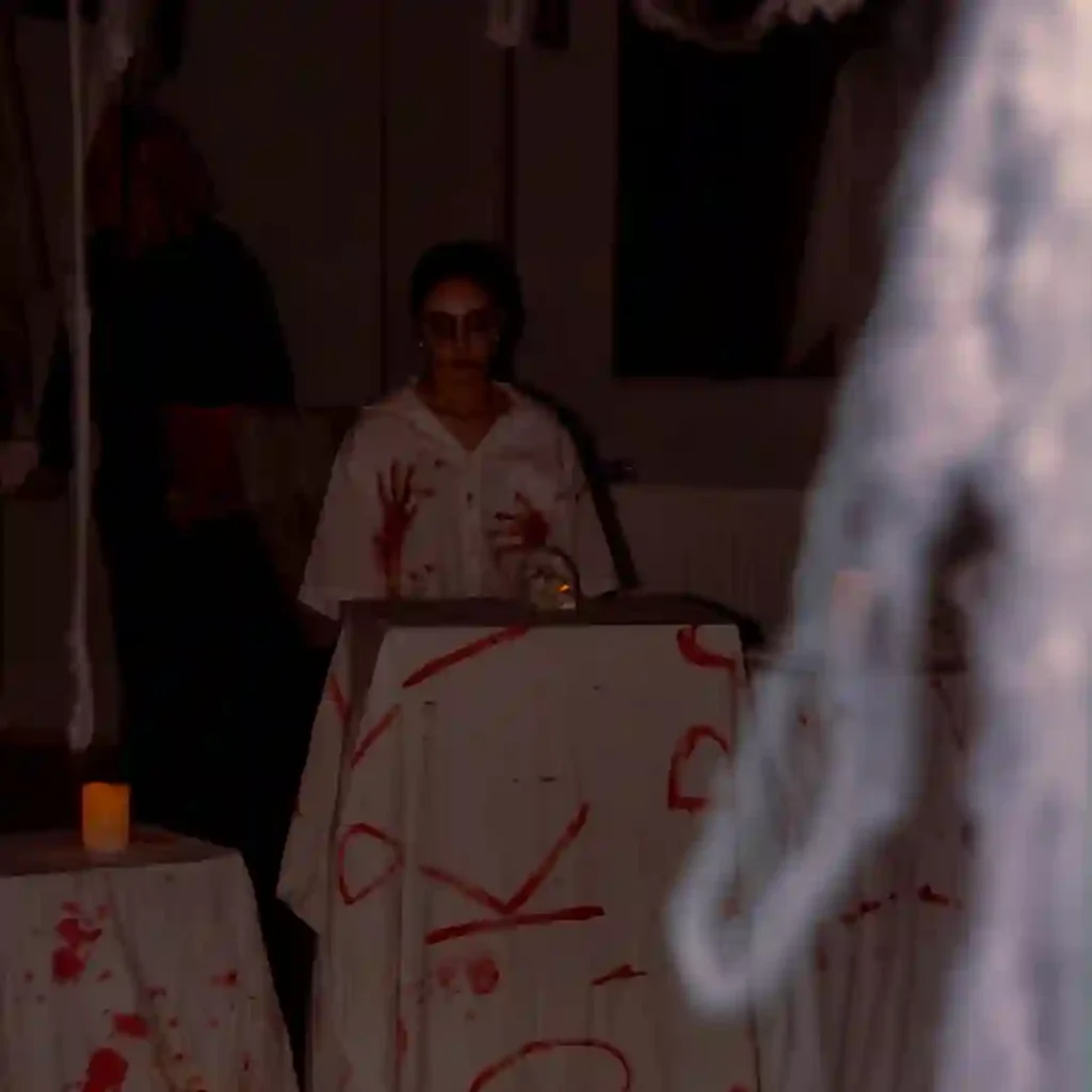 Hiša urokov in senc