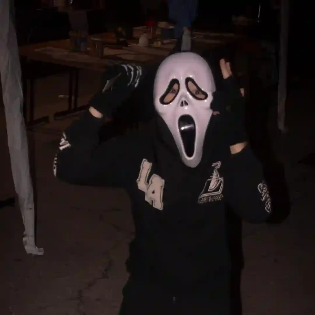 Hiša urokov in senc