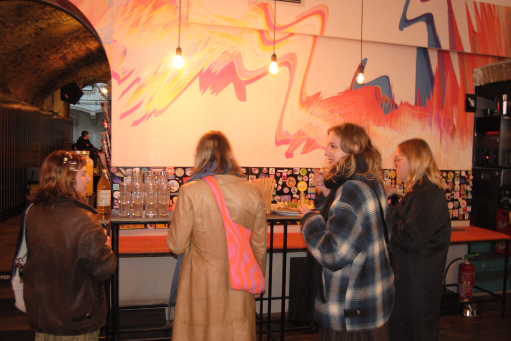 Zaključna pogostitev v Pritličju (foto: Nika Rupnik)