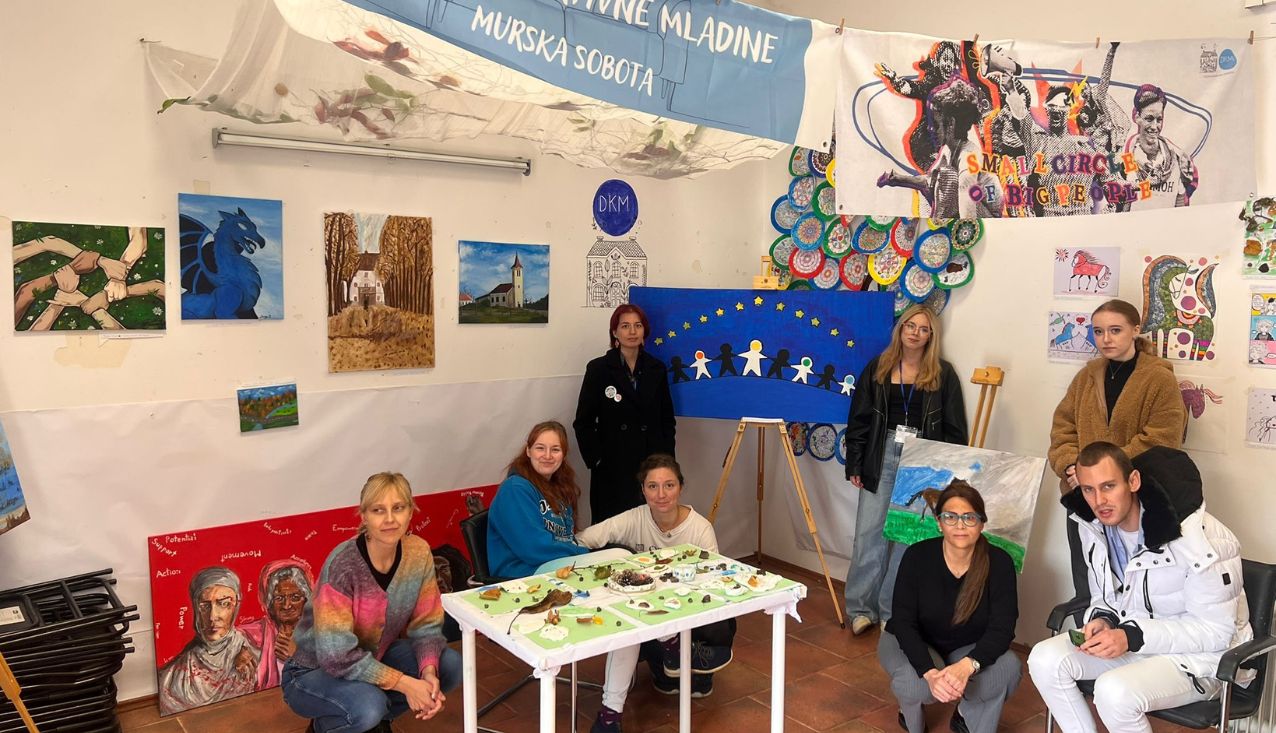 umetniška dela in udeleženci izmenjave