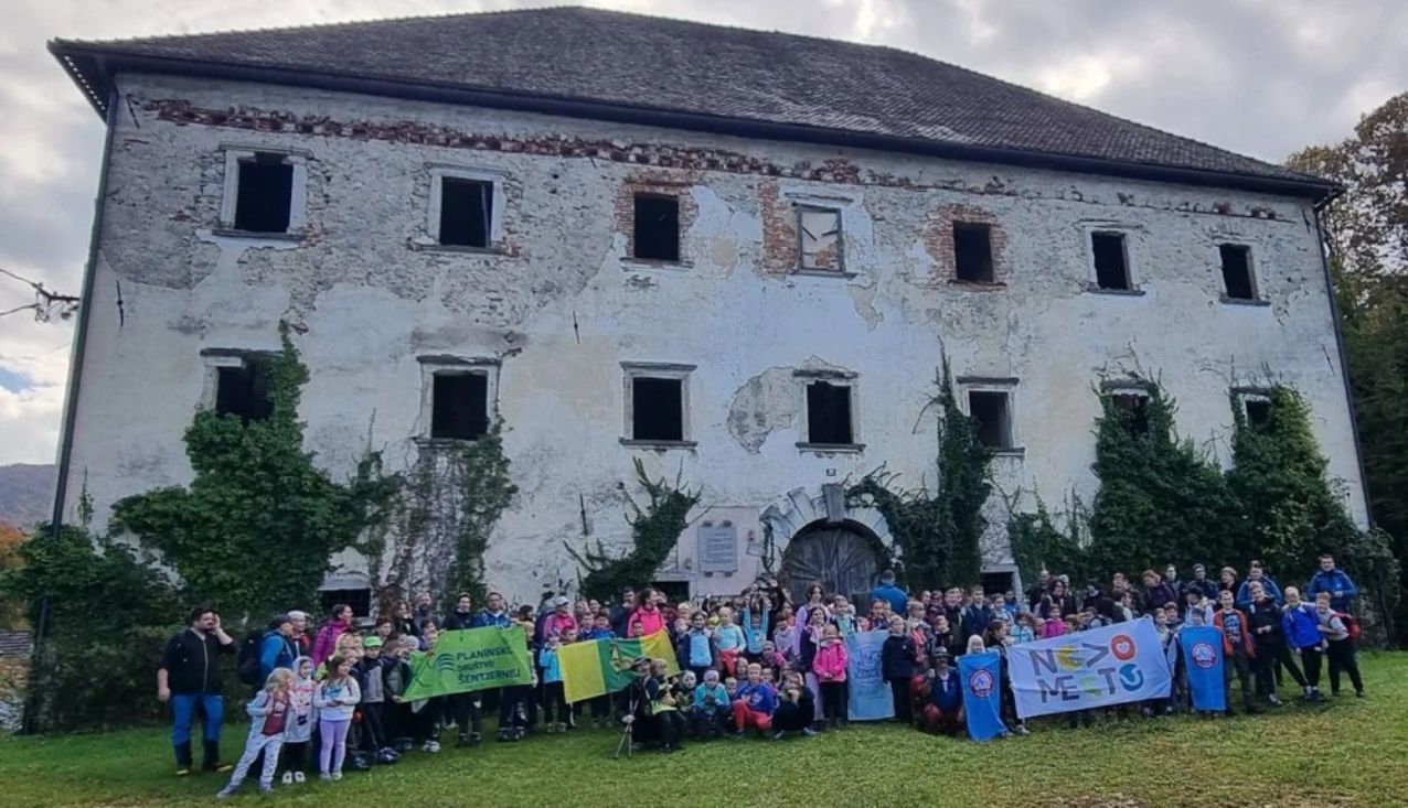 udeleženi srečanja