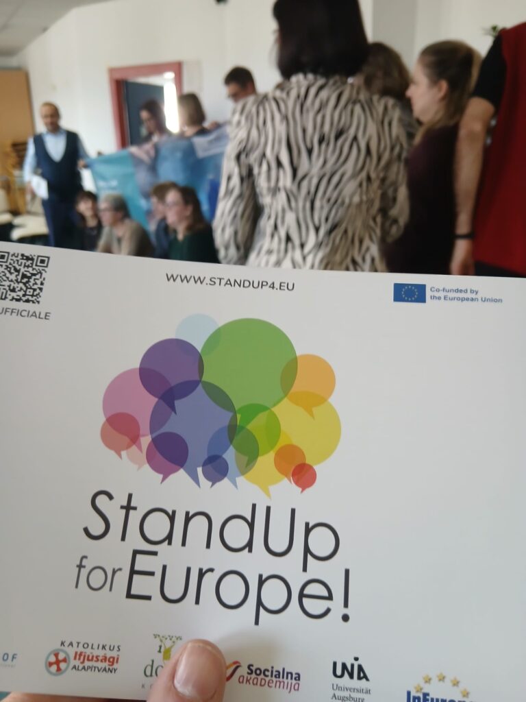 StandUp4EU