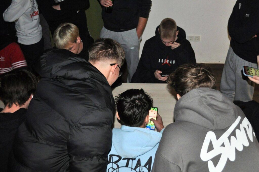 Dogodek je pokazal, da so e-športne vsebine med mladimi zelo priljubljene.