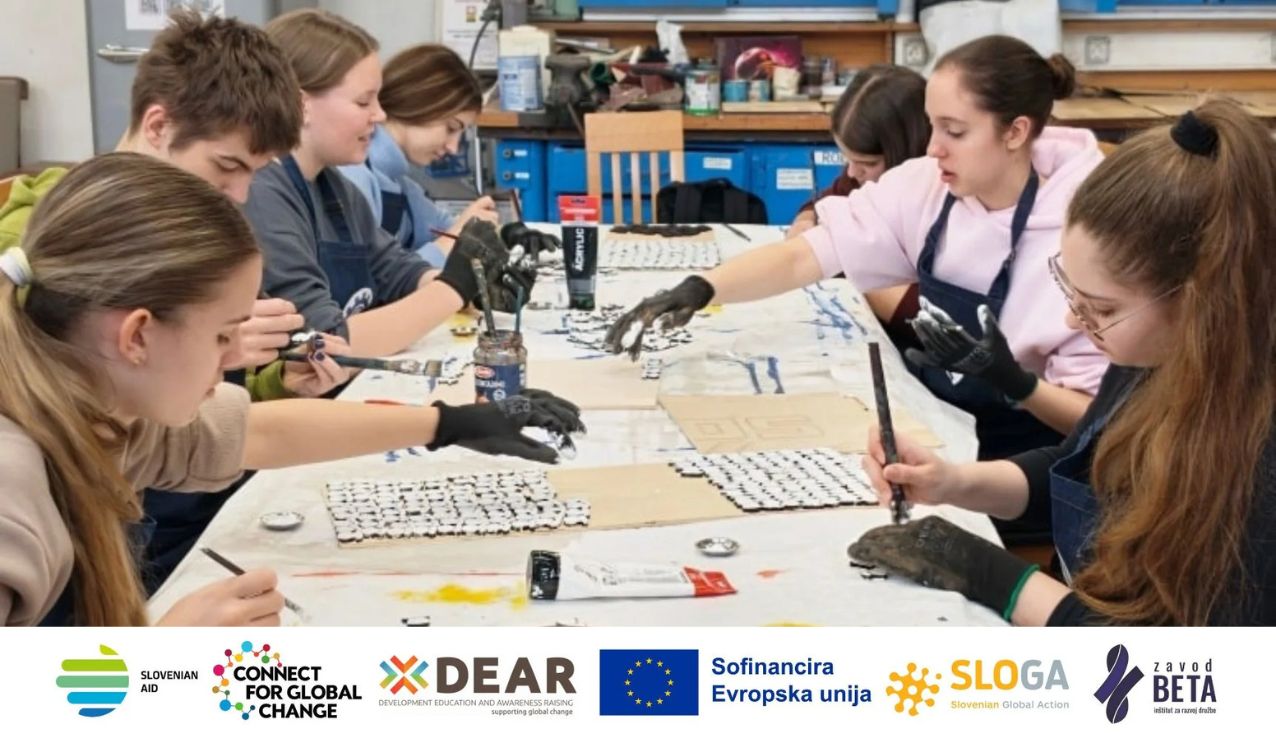 dijaki med ustvarjanjem