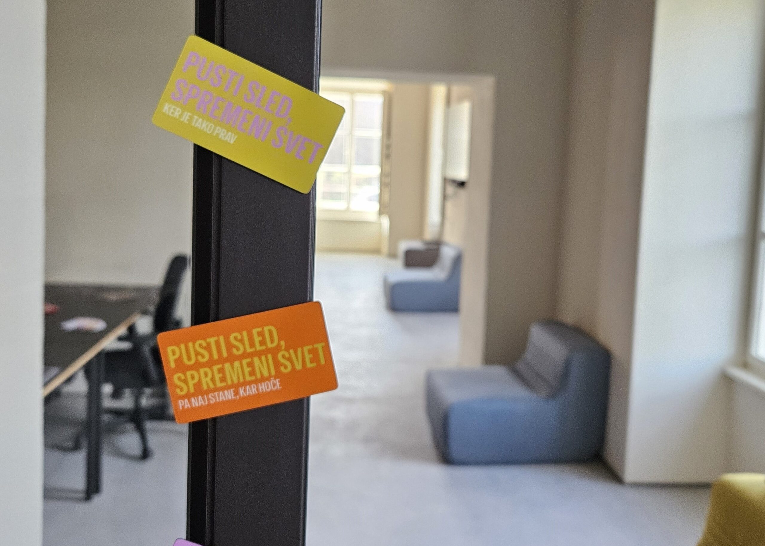 Pusti sled, spremeni svet