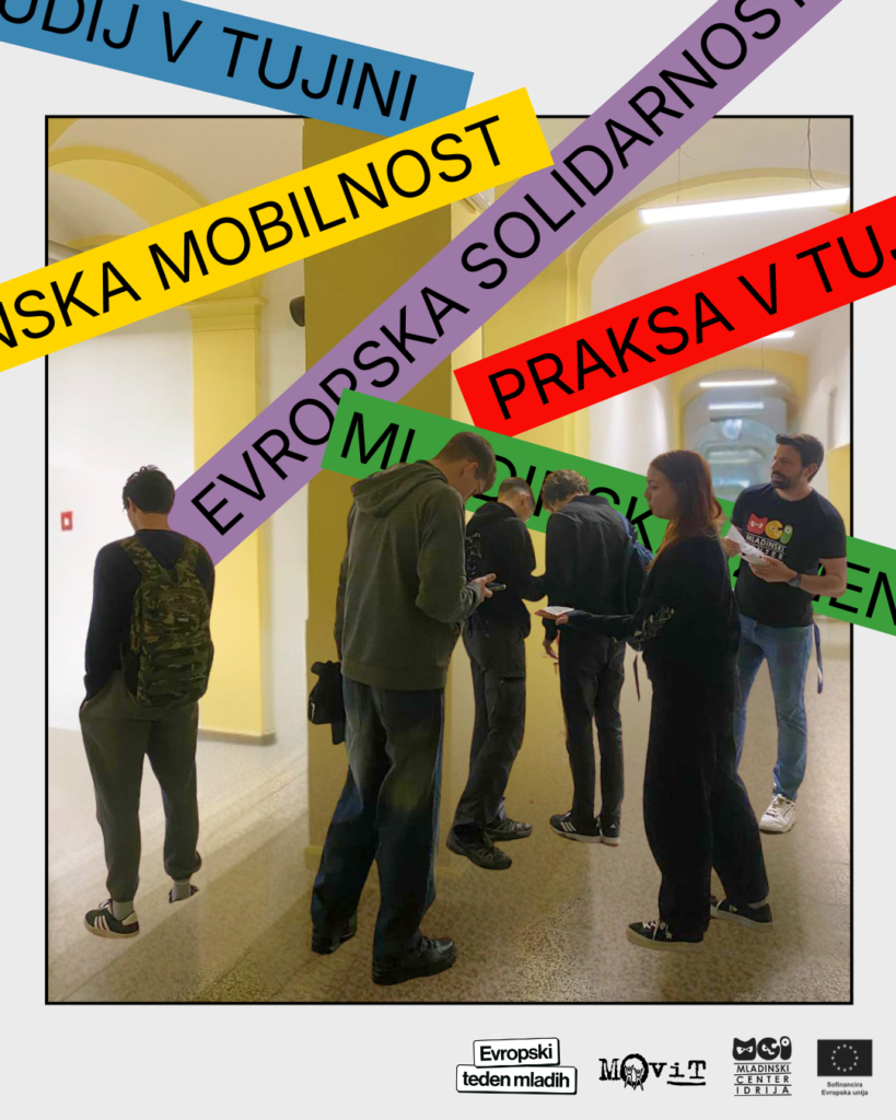 Dijaki na tehnični šoli, ki rešujejo kviz.