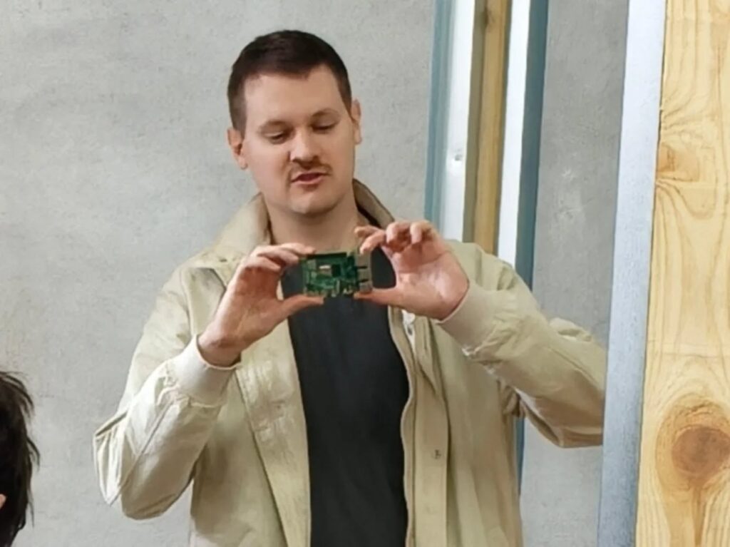 Sončna hiška GEN-I
