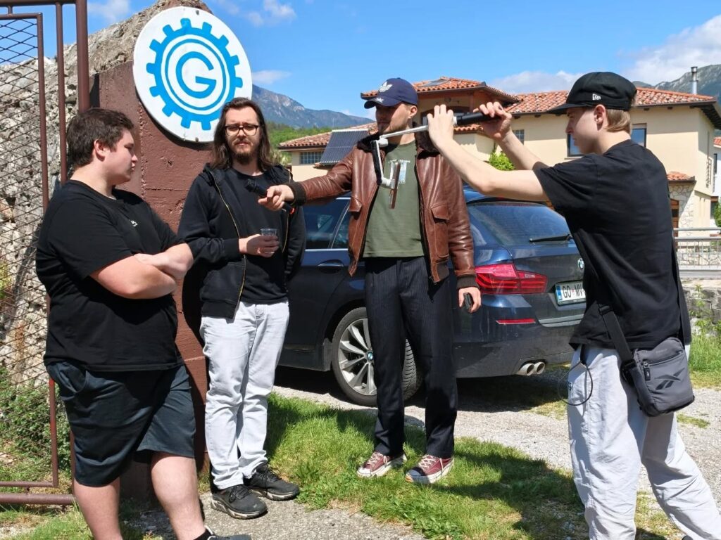Mladi za prihodnost